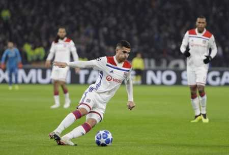 队的战术体 队的战术体