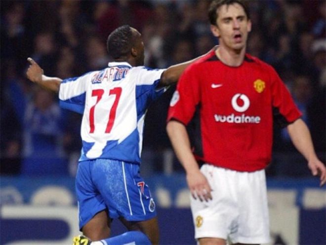 她常常显得 她常常显得